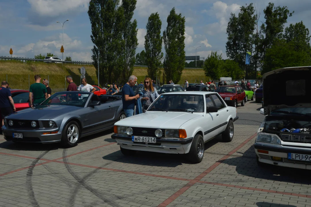 Spotkanie Klasycznej Motoryzacji w Puławach