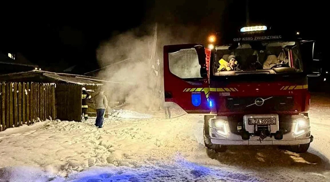 Pożar w Zwierzyńcu. Ktoś zaprószył albo podpalił? - Zdjęcie główne