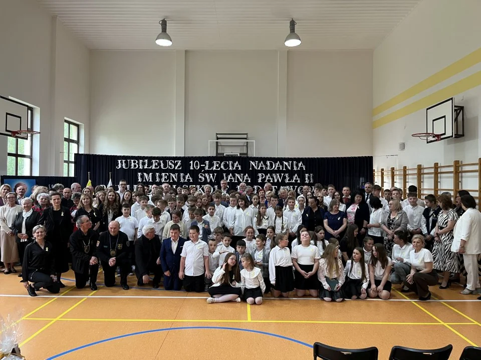 Piękny jubileusz szkoły w Nowej Rokitni