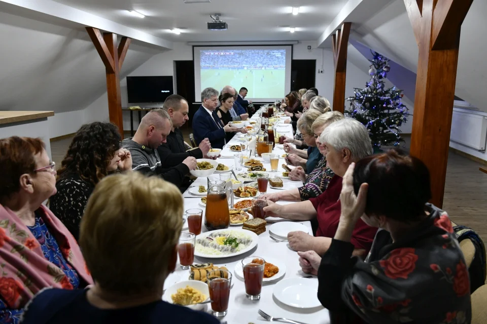 Wigilia w Gręzówce. "Jesteśmy wielką  rodziną." - Zdjęcie główne