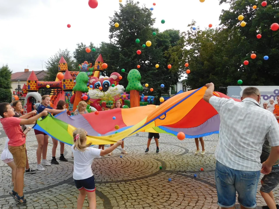 Organizacja Podaj Dziecku Pomocną Dłoń pożegnała wakacje (ZDJĘCIA) - Zdjęcie główne