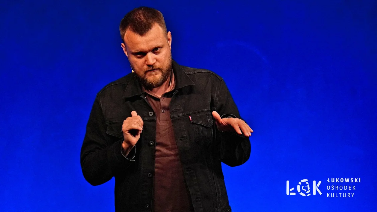 Michał Kutek odstawił świetny stand-up w ŁOK - Zdjęcie główne