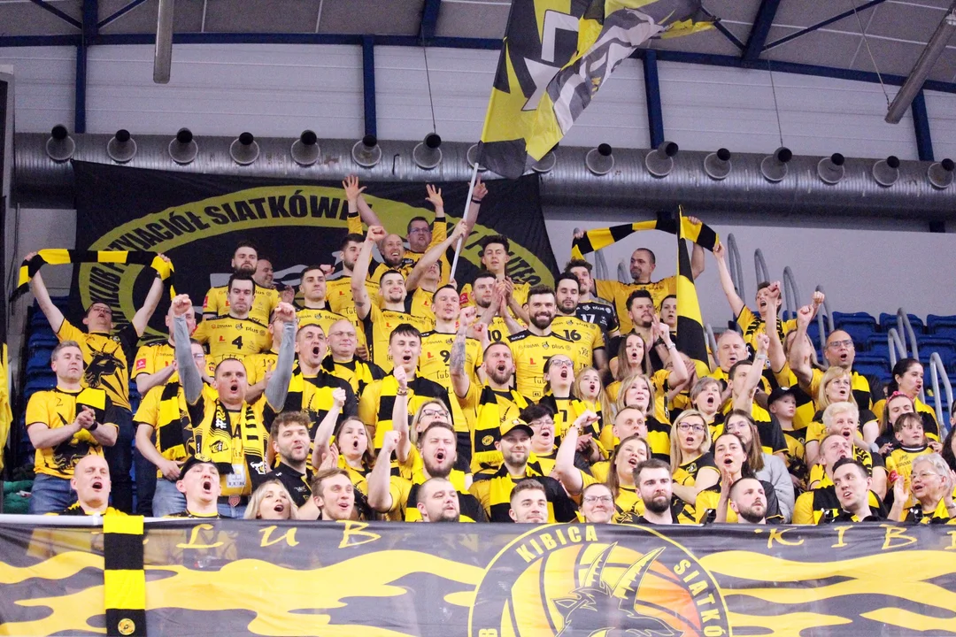 Kibice na ostatnim meczu LUK Lublin w sezonie 2022/2023 (ZDJĘCIA) - Zdjęcie główne