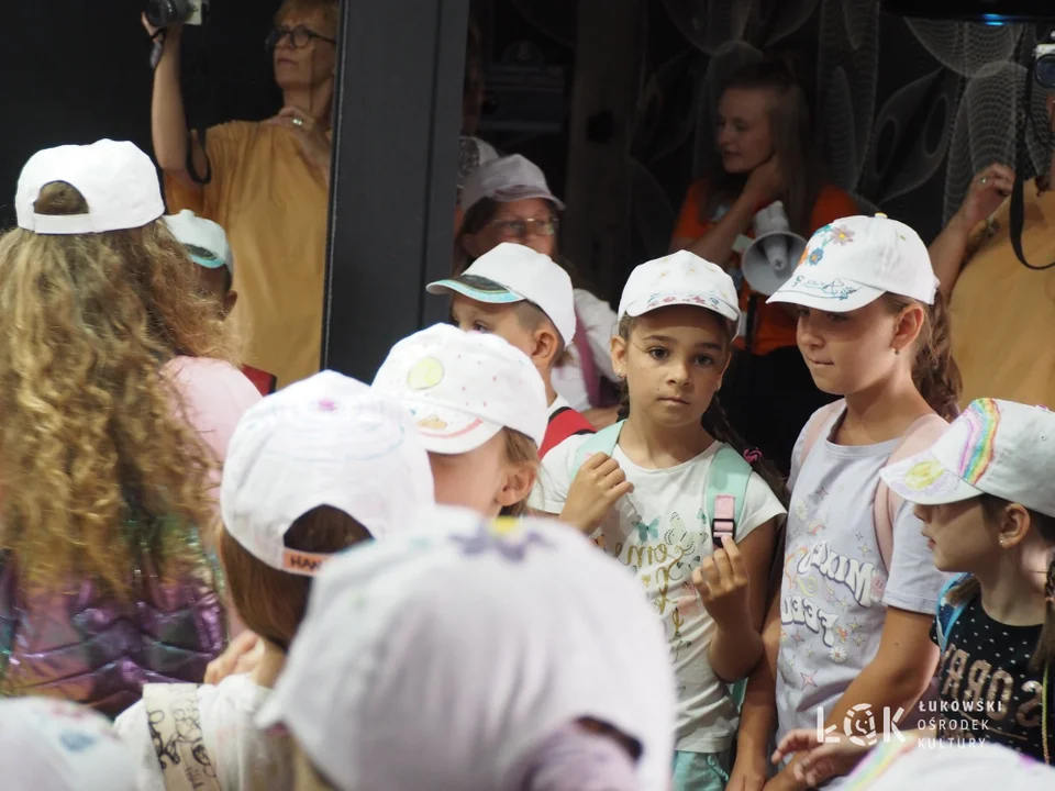 Wakacje z ŁOK. Farma iluzji i pokaz magii