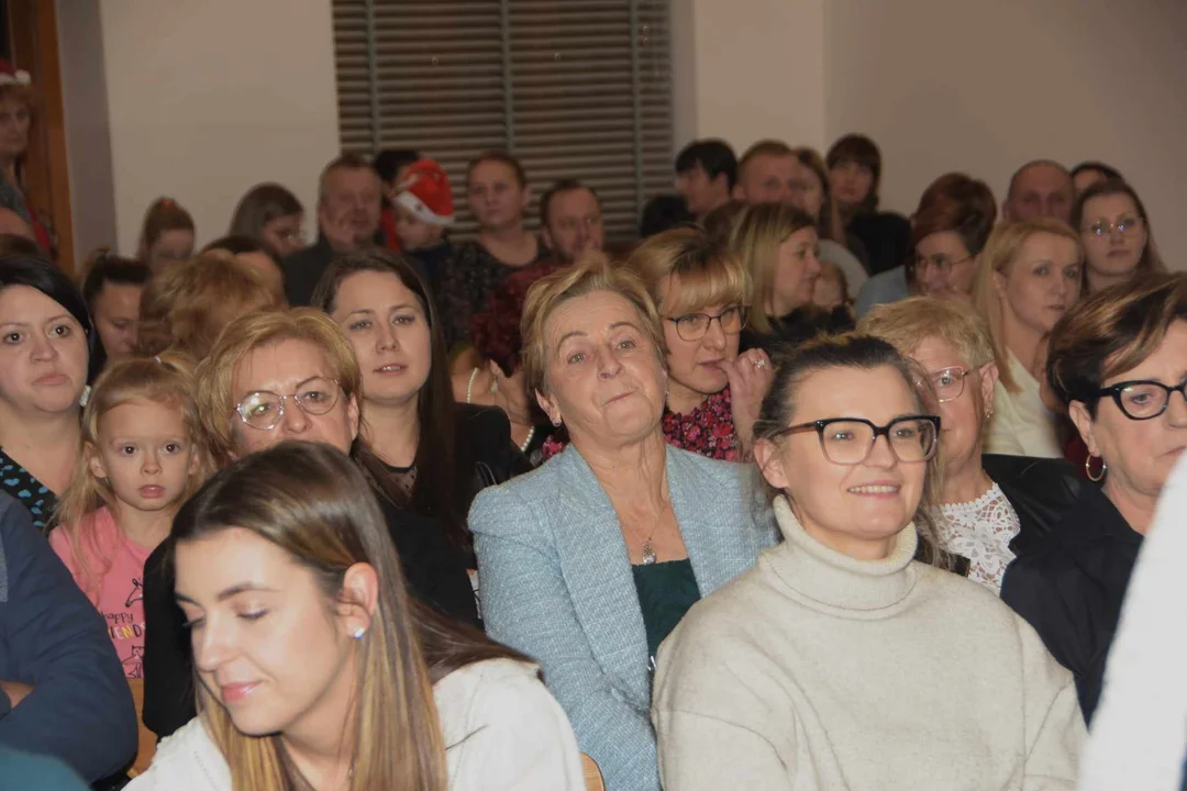 Mikołajki dla dorosłych w Bibliotece w Krzywdzie