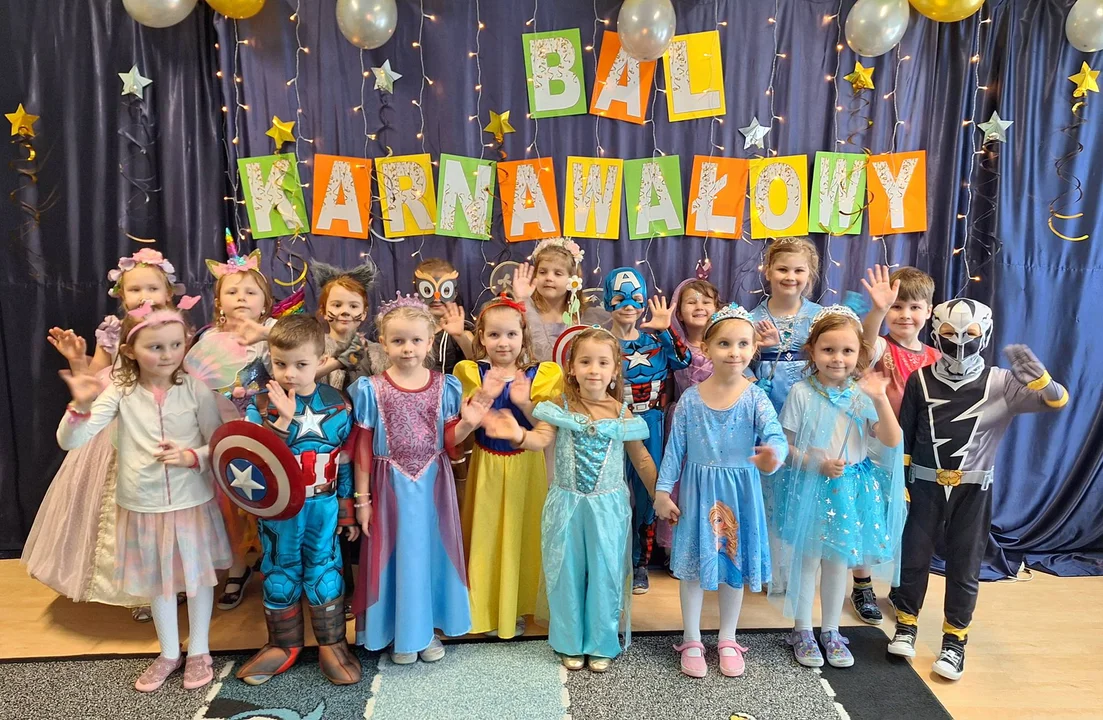 Bal karnawałowy w Przedszkolu nr 5 (zdjęcia) - Zdjęcie główne