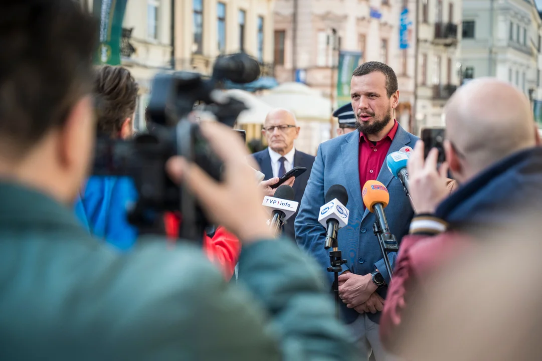 "Nie dajmy się zwariować”. Szokujące ataki w szkołach na Mazowszu wywołały niepokój w całym kraju. Jak odpowiada Lublin?