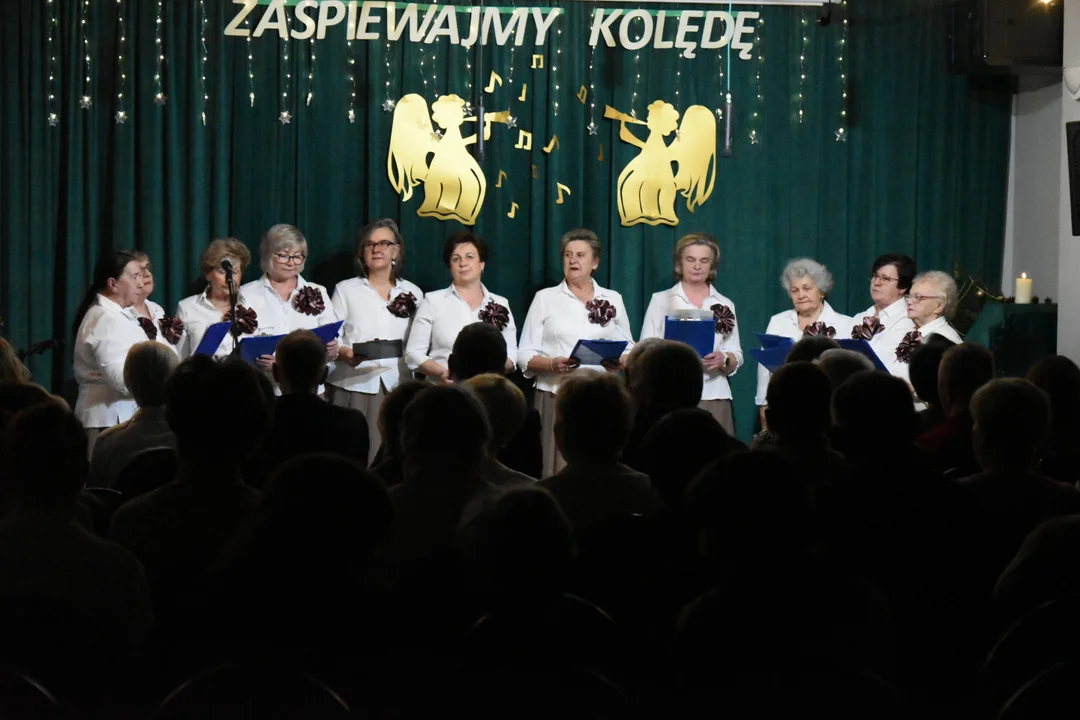 „Zaśpiewajmy kolędę” – wyjątkowy wieczór w Tłuśćcu (ZDJĘCIA) - Zdjęcie główne