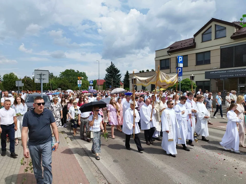 Uroczystość Najświętszego Ciała i Krwi Chrystusa w parafii Świetego Brata Alberta w Łukowie