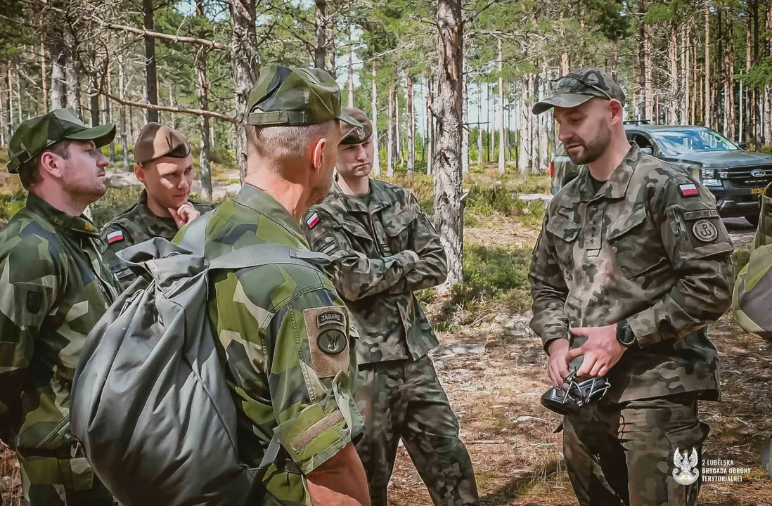 Jak szkoli się Hemvärnet? Oficerowie 2 LBOT podpatrują szwedzkie wzorce