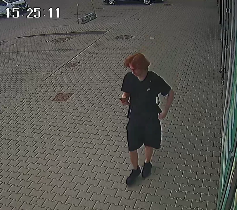Oszustwo przez Instagrama i wyłudzenie 3200 zł. Poznańscy policjanci szukają sprawcy, ślad prowadzi do Lublina