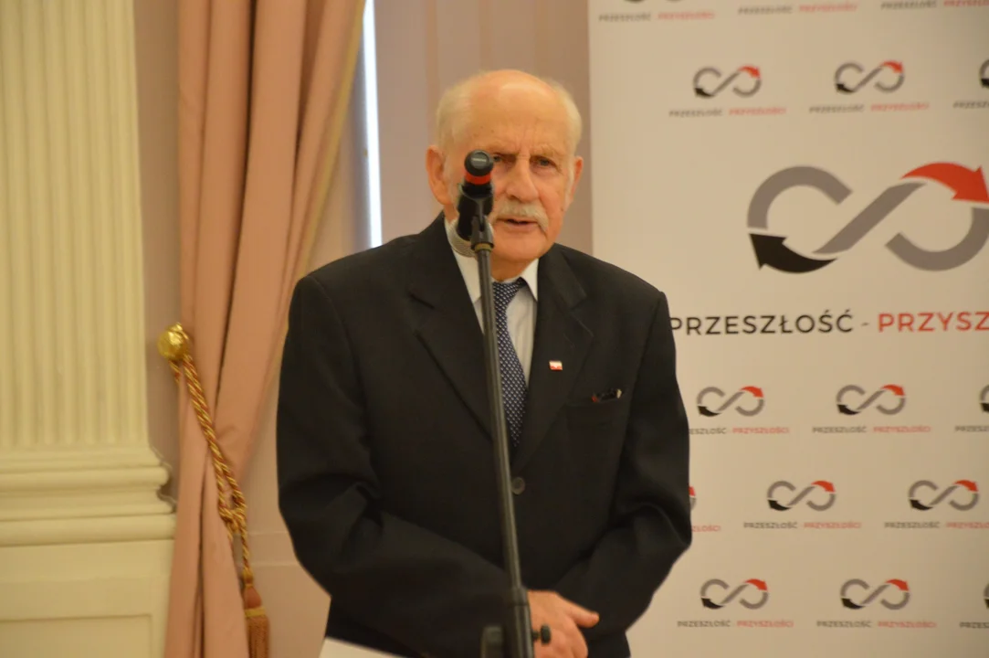 XI Ogólnopolski Festiwal Hymnów Szkolnych
