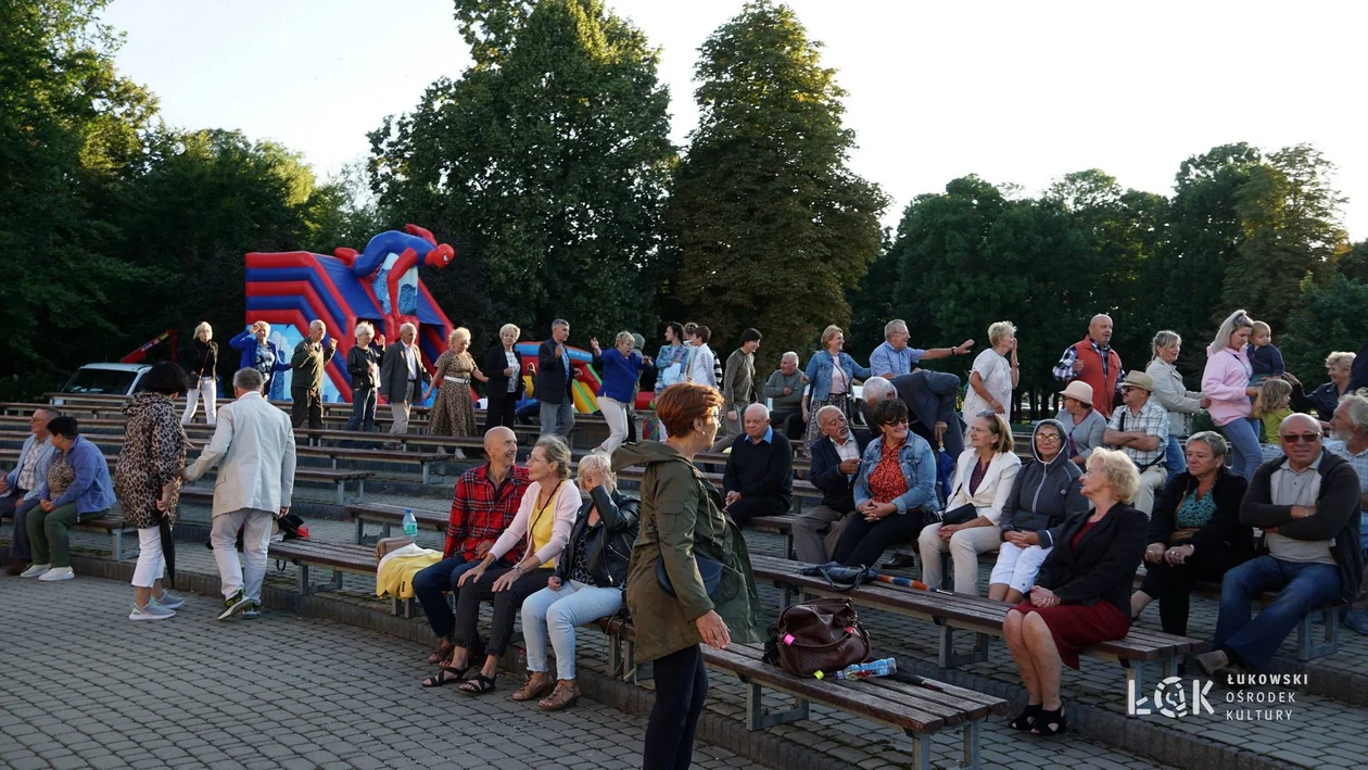 Letnia potańcówka w samym środku Łukowa