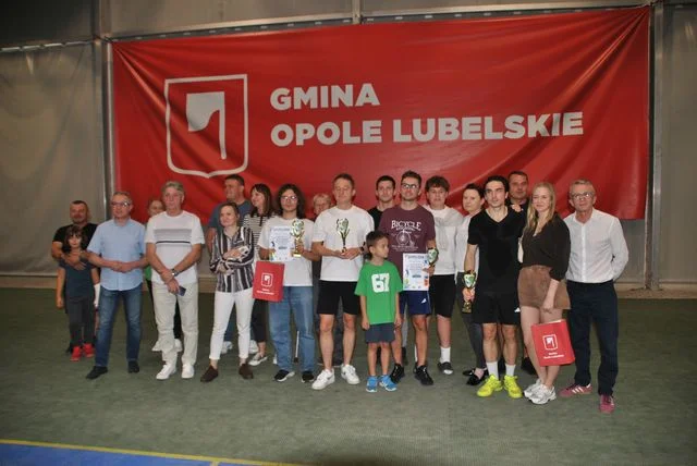 Opole Lubelskie: Tenisiści walczyli o puchar burmistrza. Znamy zwycięzców (foto) - Zdjęcie główne