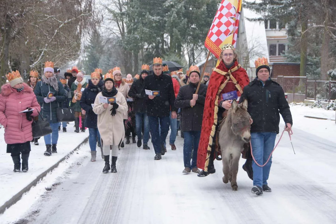 Orszak Trzech Króli po raz pierwszy w Woli Gułowskiej