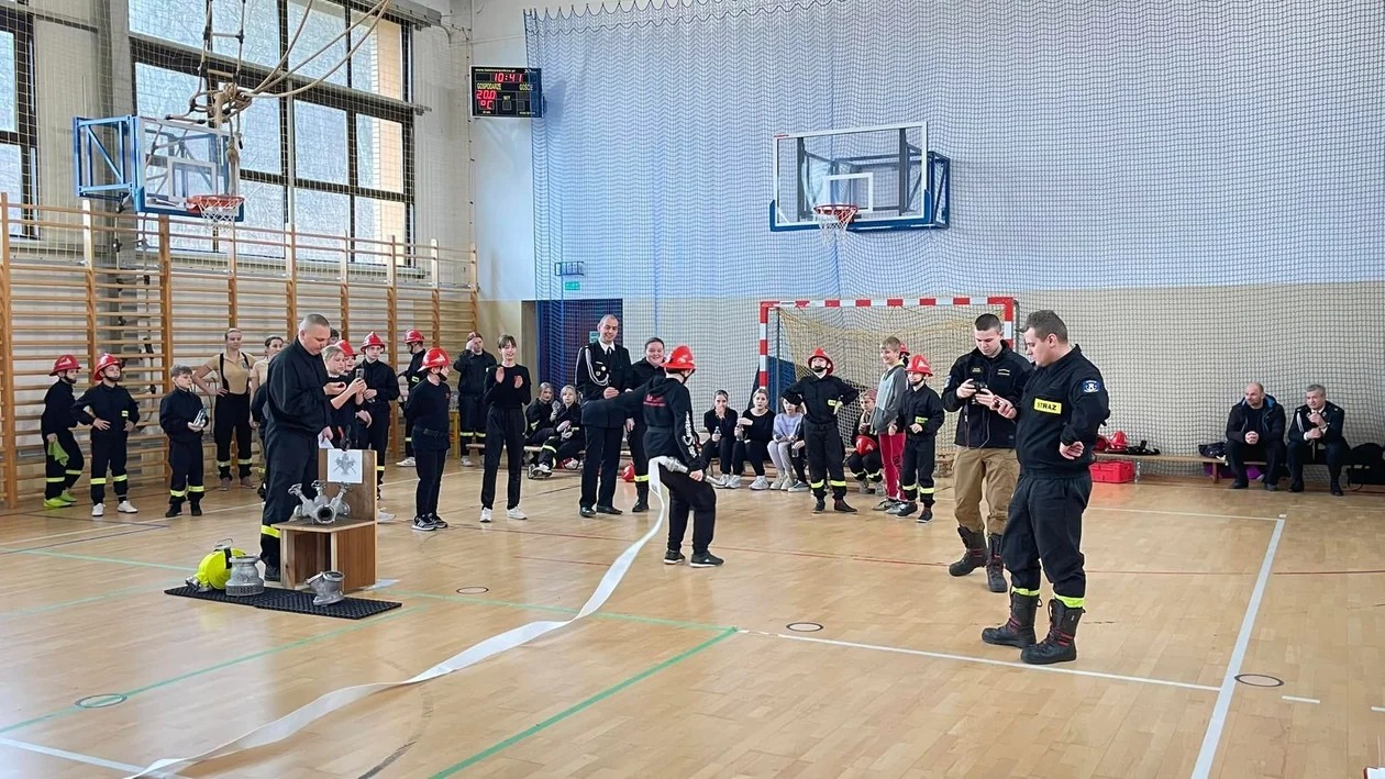 Bochotnica: Młodzi druhowie i druhny z Wierzchoniowa najlepsi (ZDJĘCIA) - Zdjęcie główne