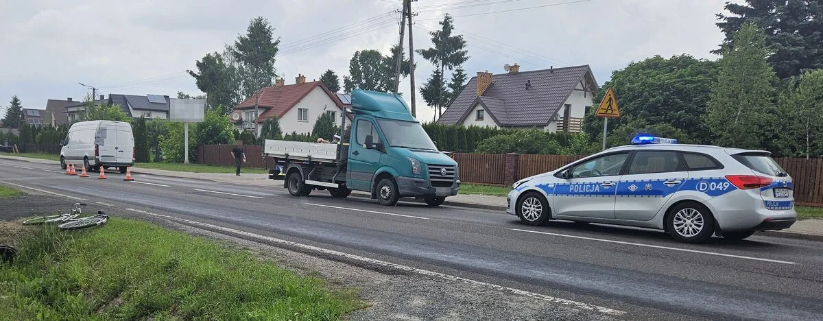 Powiat radzyński: Samochód potrącił rowerzystę. Cyklista w szpitalu