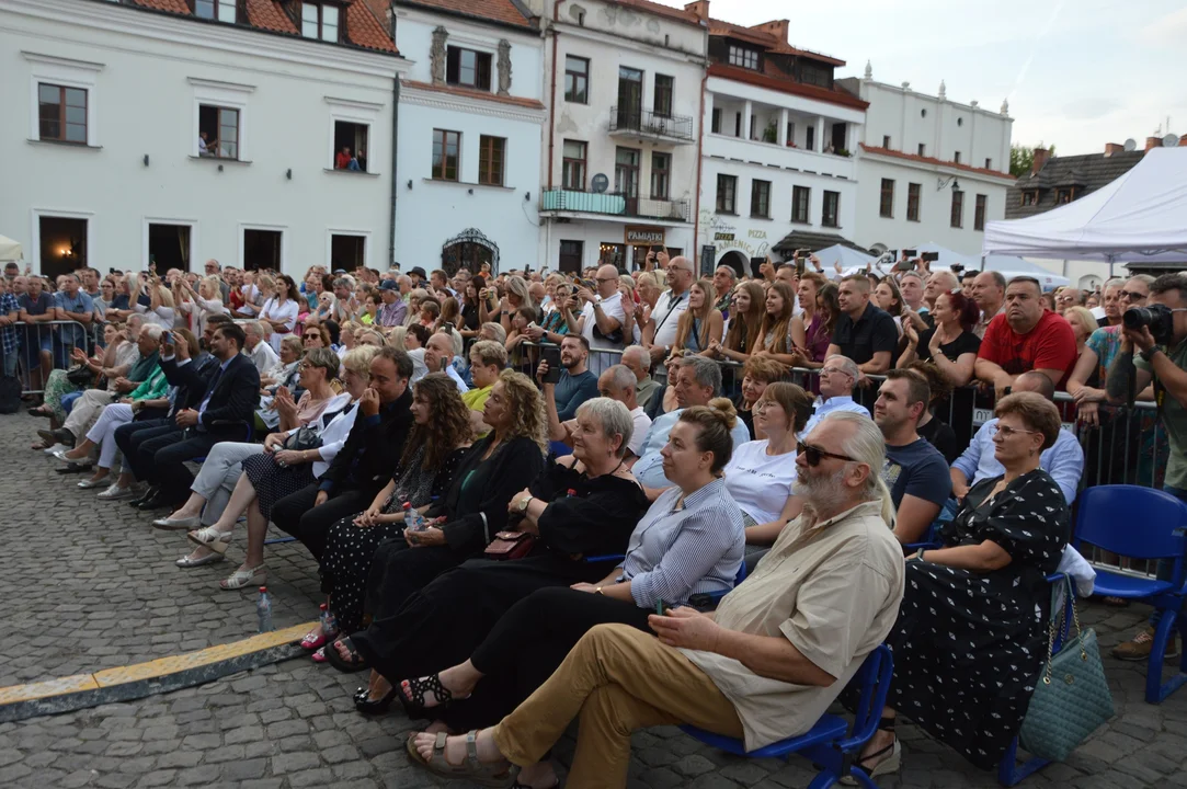 Uhonorowanie Romualda Lipko jako Honorowy Obywatel Miasta Kazimierza Dolny