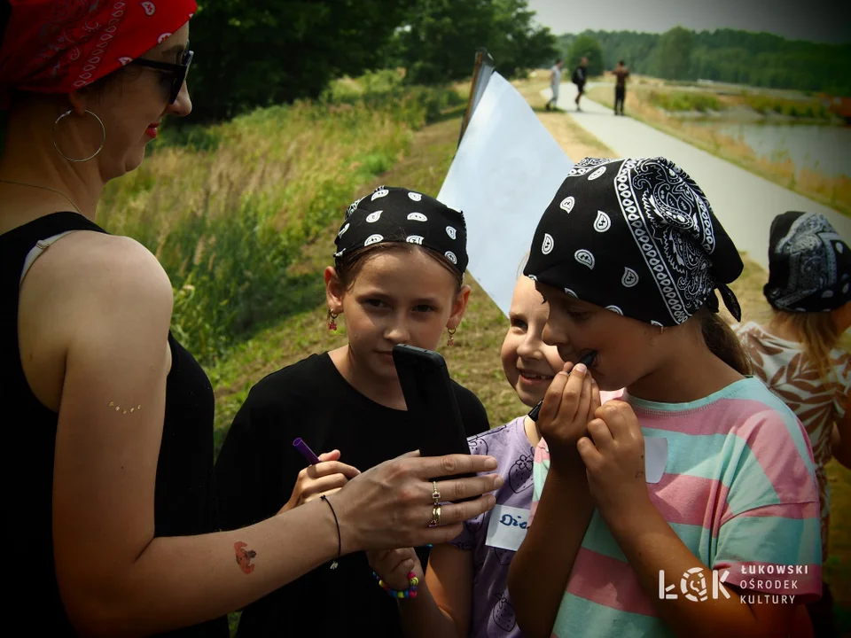 Wakacje ŁOK 2023. Obóz piratów nad Zalewem Zimna Woda