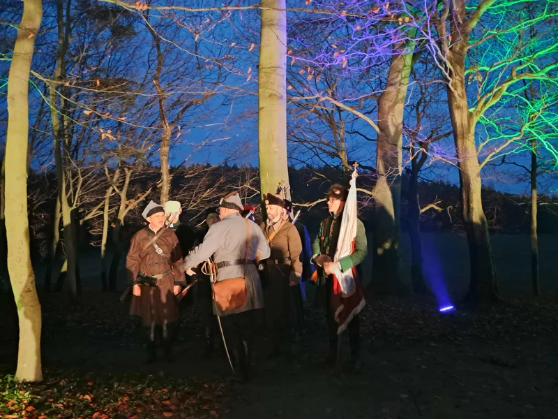 11 Listopada- Wzgórze Polak