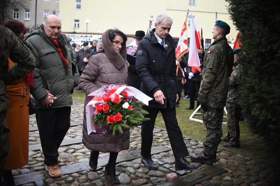 Obchody 84. rocznicy masowych deportacji Polaków na Sybir [ZDJĘCIA] - Zdjęcie główne