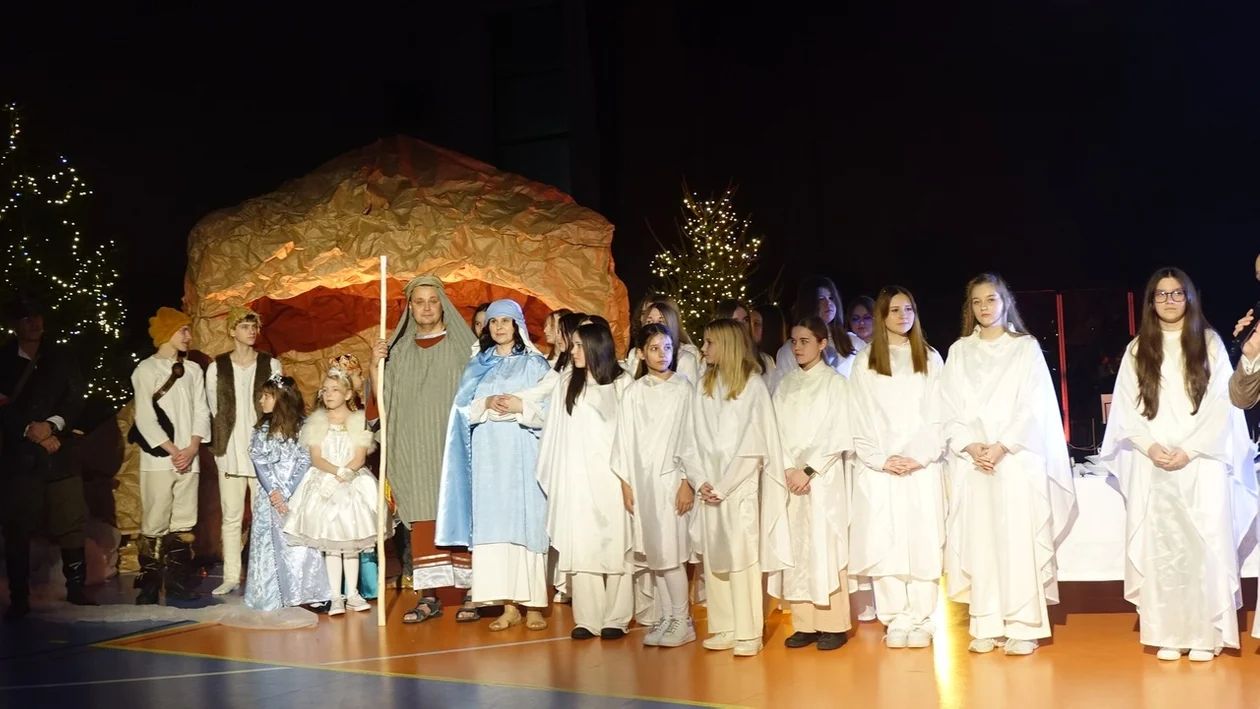 Narodziny Jezusa w Firleju. Widowisko „Nasze Betlejem” (zdjęcia) - Zdjęcie główne