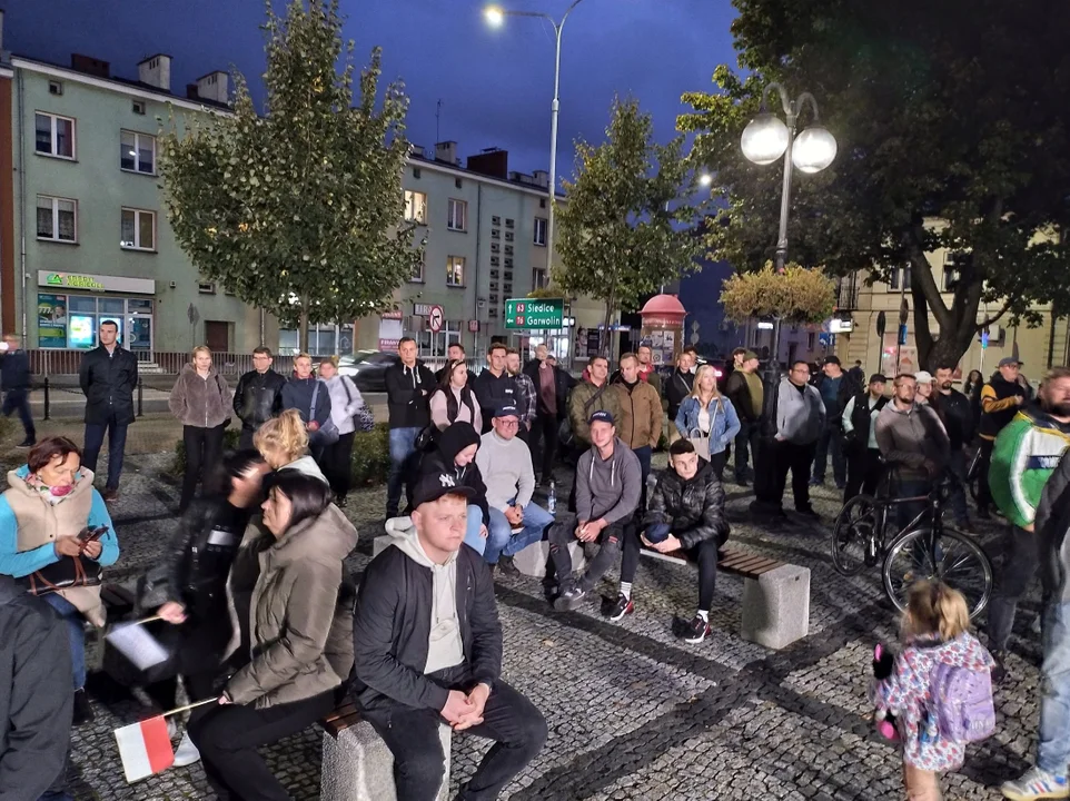 Sławomir Mentzen spotkał się z mieszkańcami Łukowa