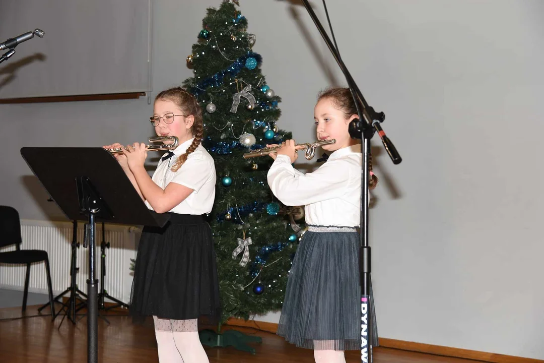 NOWOROCZNY KONCERT UCZNIÓW PAŃSTWOWEJ SZKOŁY MUZYCZNEJ W ŁUKOWIE