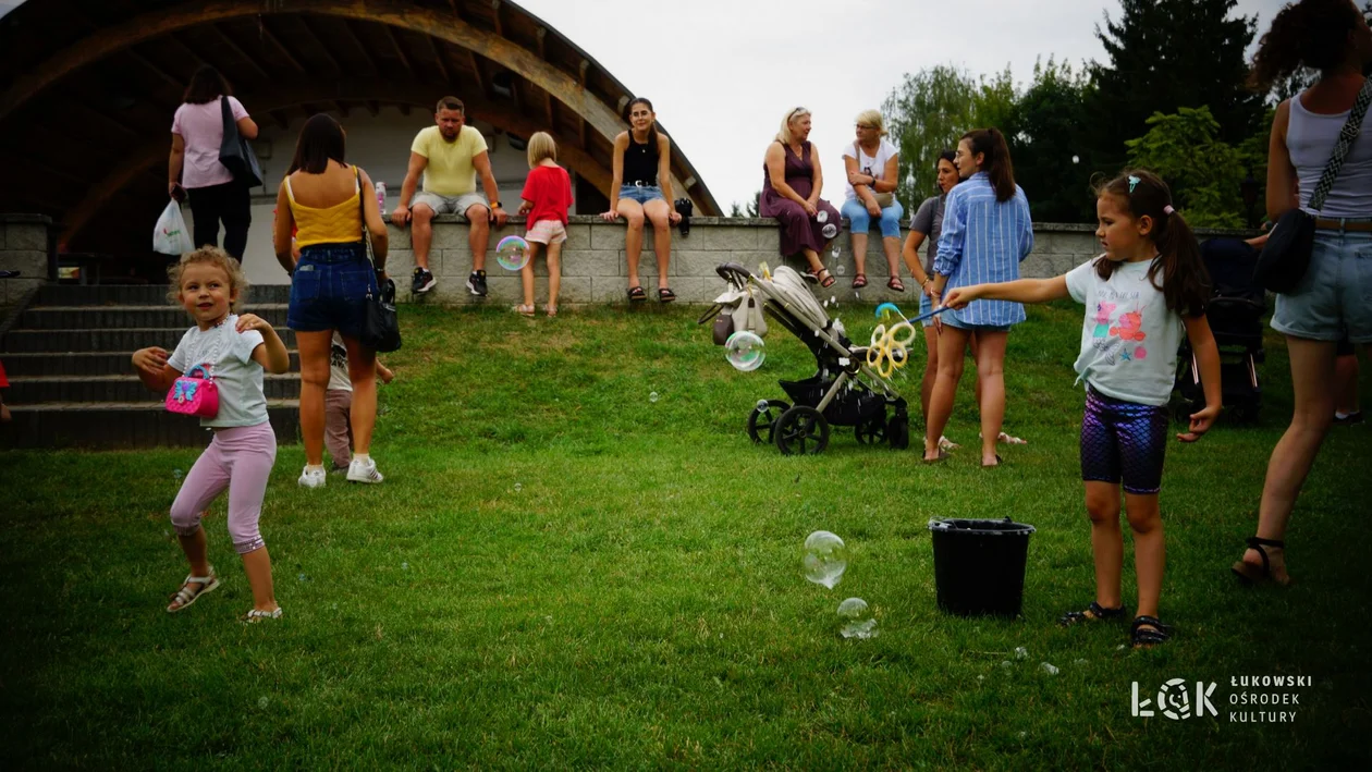 Festiwal Balonów, Baniek Mydlanych i Kolorów w Parku Miejskim w Łukowie