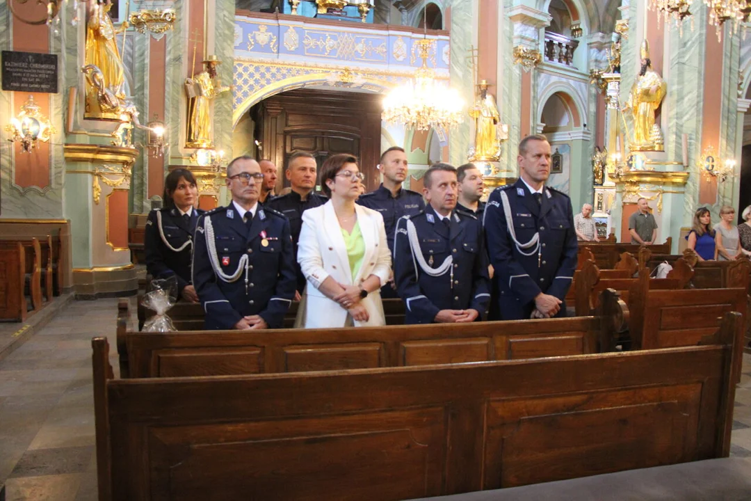 Msza święta dla policjantów w bazylice św. Anny w Lubartowie