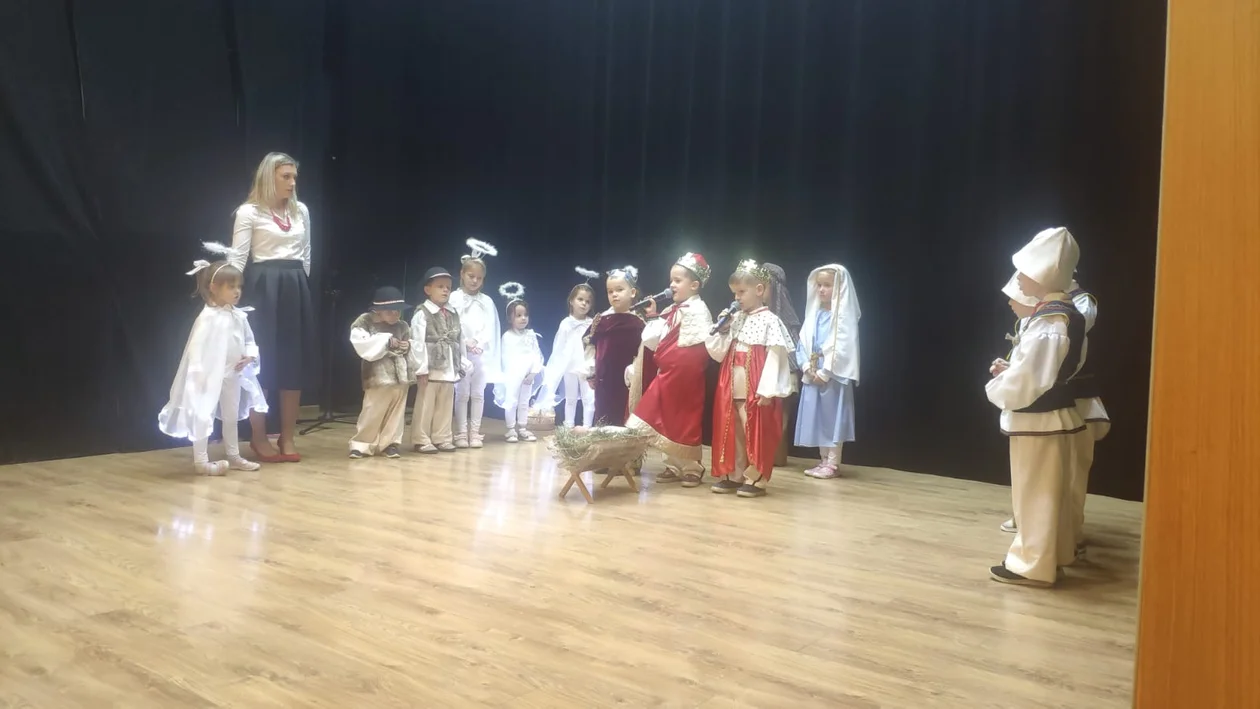 Jasełka na opłatku emerytów w Lubartowie