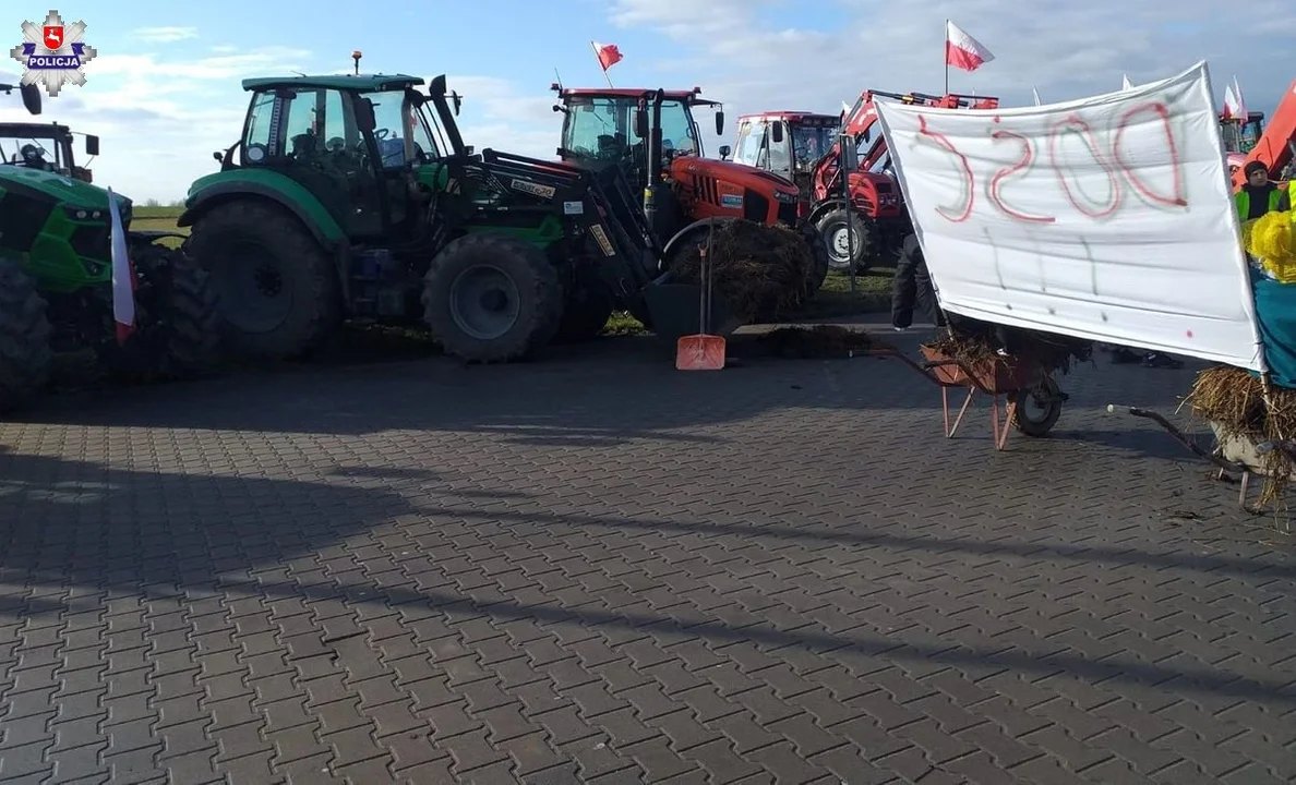 Rolnicy blokują drogi w ramach protestu. Gdzie są utrudnienia na Lubelszczyźnie?