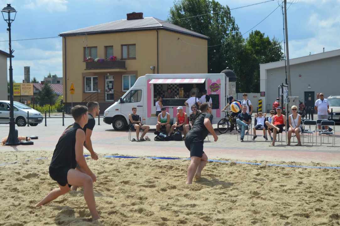 Turniej w piłce siatkowej o Puchar Wójta Gminy Kurów