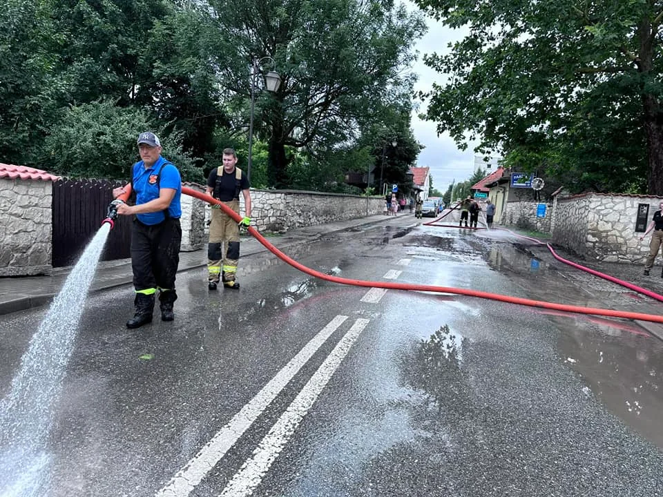 Pracowita niedziela strażaków z Kazimierza Dolnego