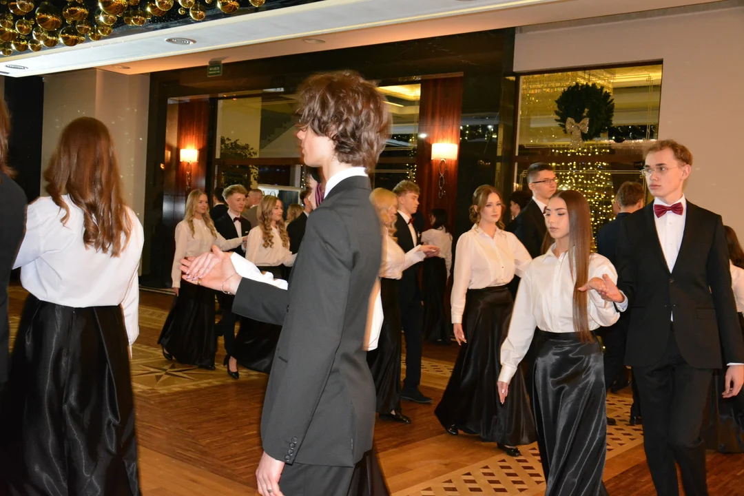 Studniówka w Katolickim Liceum C.K. Norwida w Garwolinie