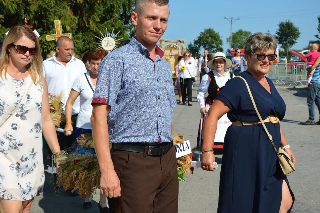 W niedzielę w Józefowie nad Wisłą odbyły się Dożynki Gminne