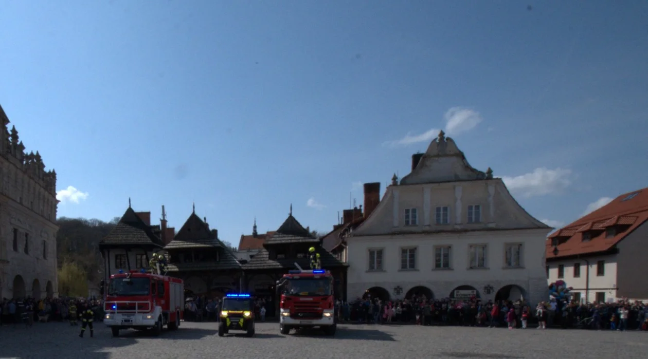 Strażacki lany poniedziałek w Kazimierzu Dolnym