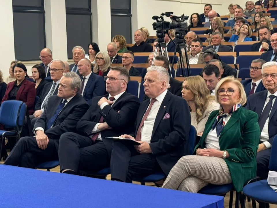 Znani politycy na konferencji w Zamościu (foto) - Zdjęcie główne