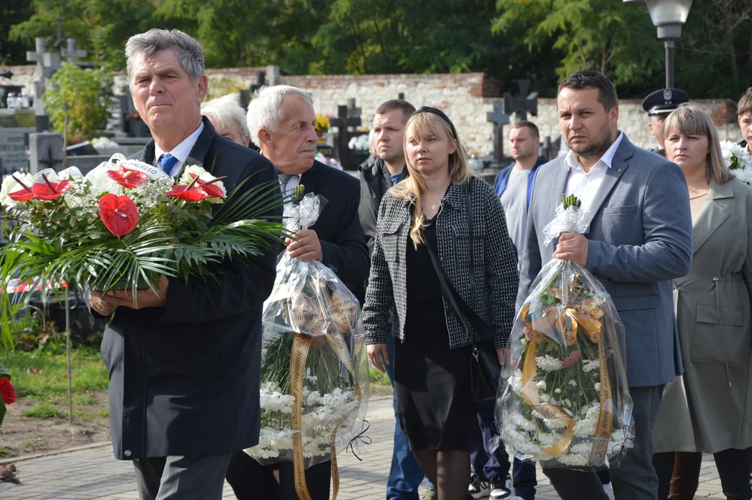 Odsłonięcie nagrobka żołnierza AK Karola Chlebickiego w Chodlu