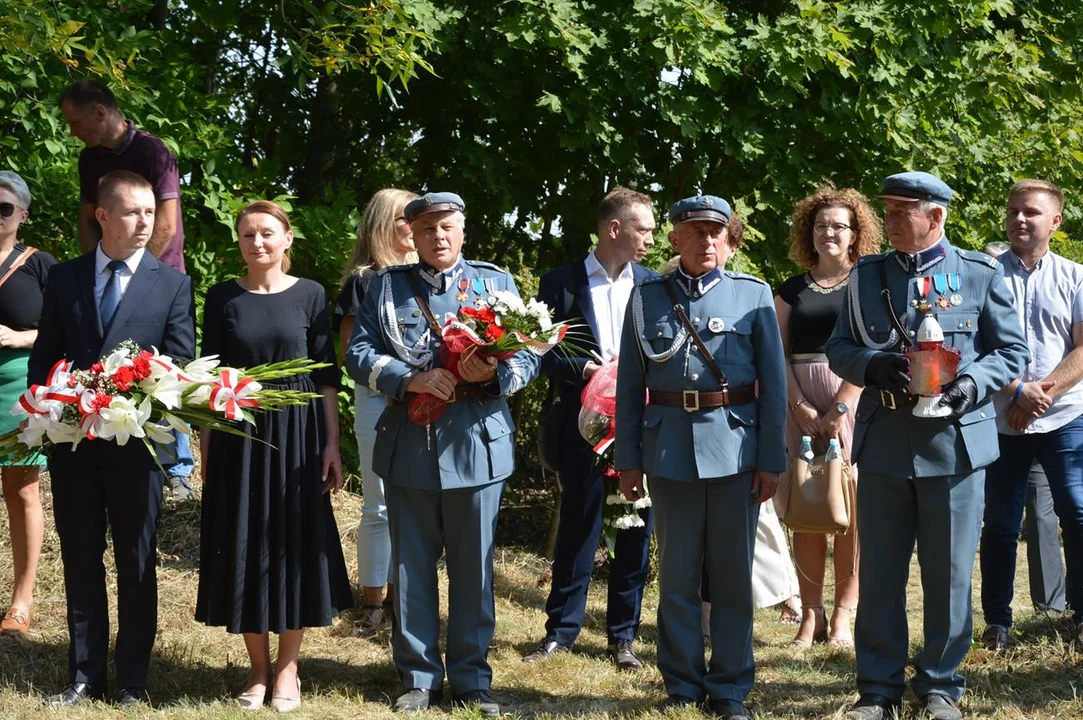 Uroczystość odsłonięcia ronda im. generała Tadeusza Rozwadowskiego w Chodlu