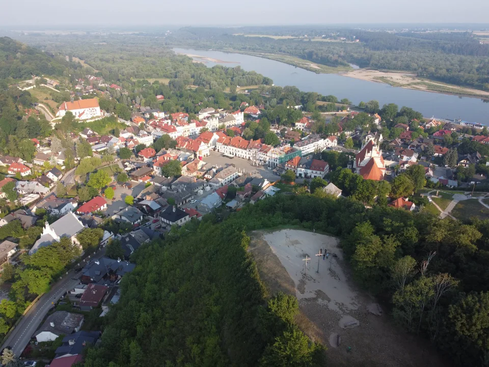 Nowe odkrycia na Górze Trzech Krzyży