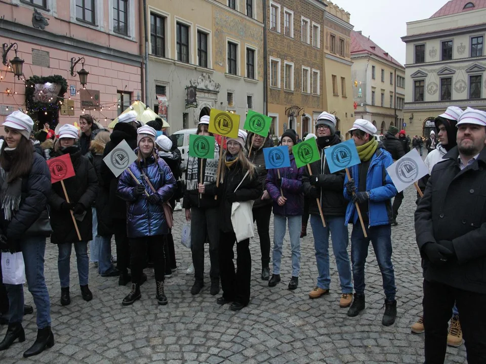 Ulicami Lublina przeszedł Orszak św. Mikołaja. ZDJĘCIA - Zdjęcie główne