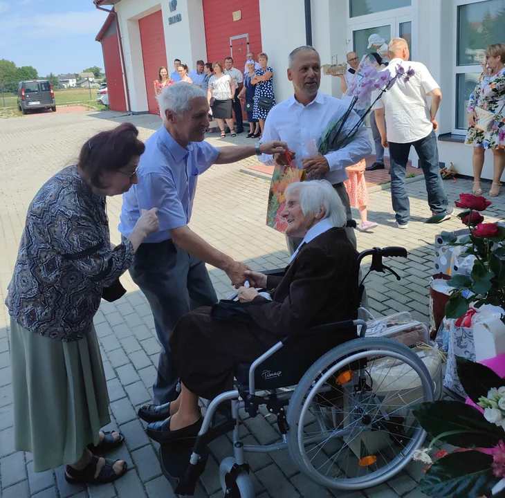 100 urodziny Pani Emilii Grudzień z Niedźwiadki