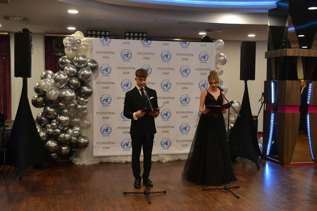 Studniówka I LO Im. ONZ Biłgoraj cz.2