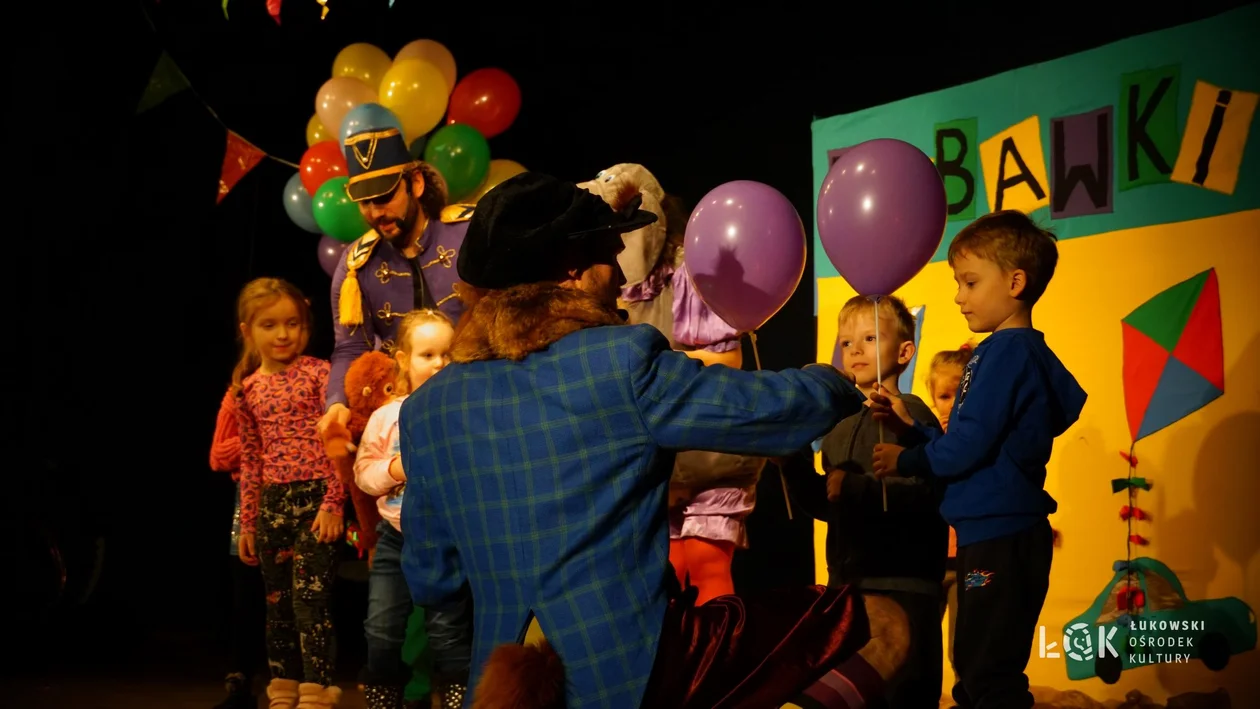 Niedziela z teatrem „Cyrk w ogrodzie”