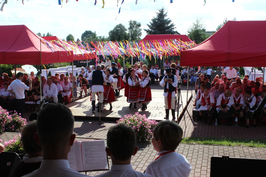 V Kobiałczański Przegląd Zespołów Ludowych "Śpiewam ja se śpiewam"