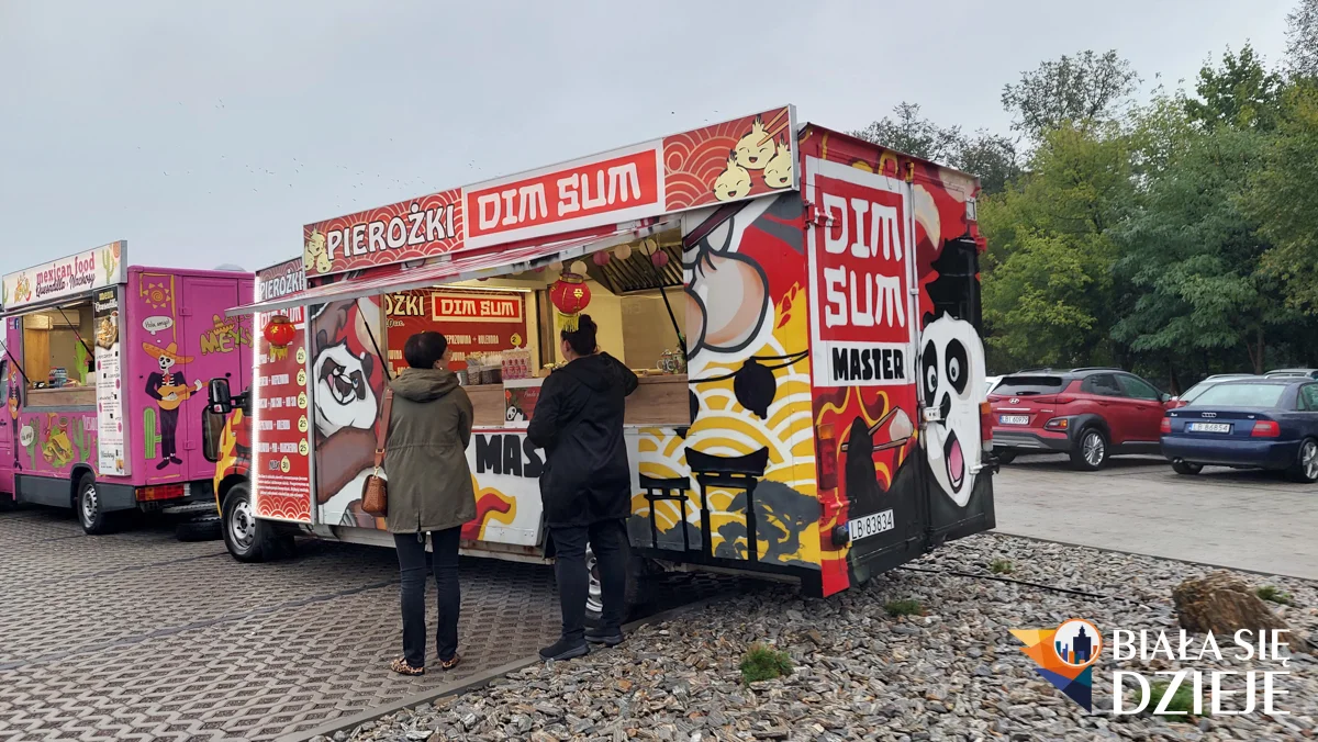 V Festiwal Food Truck- Park Handlowy Karuzela (ZDJĘCIA, WIDEO) - Zdjęcie główne