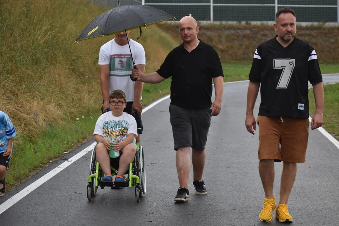 Ostatni dzień wielkiego wyzwania na Autodromie. Dadzą radę pobić rekord? (foto) - Zdjęcie główne