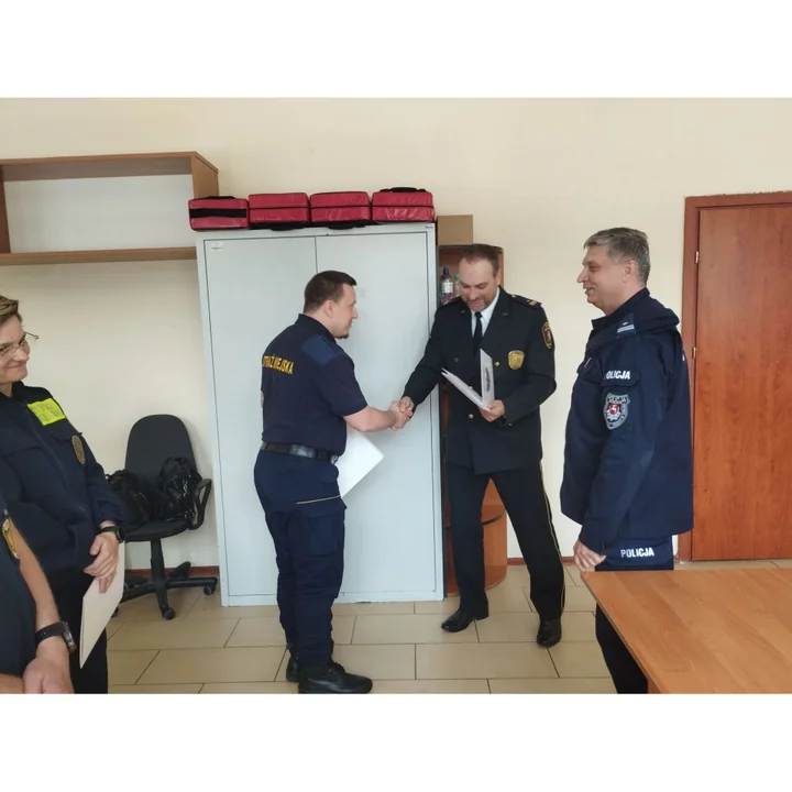 Lublin: Nowi strażnicy miejscy gotowi do służby. Przeszli szkolenie i egzaminy