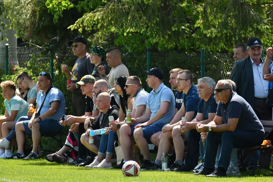 Kibice na mecz Red Sielczyk z Agrosportem (zdjęcia) - Zdjęcie główne